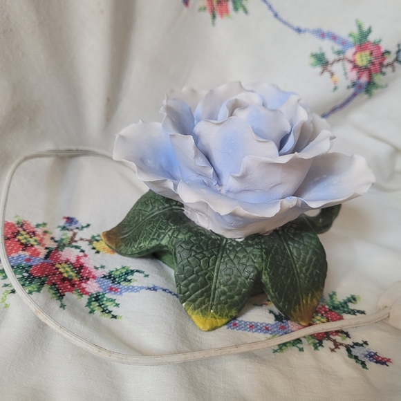 2/$26 Vintage Blue Porcelain Rose Lamp - Picture 3 of 10